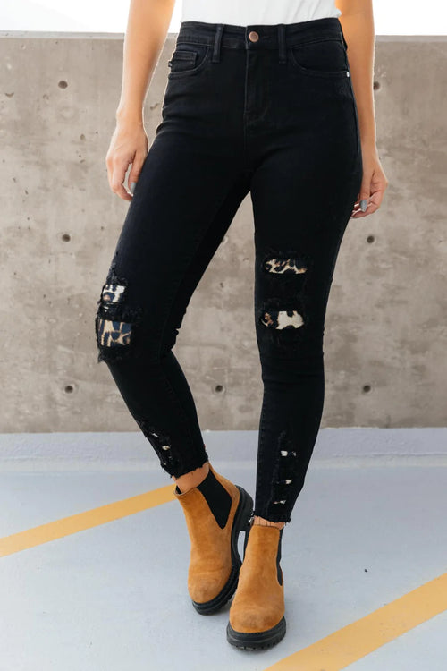 Into the Wild Distressed Skinny Fit Jean | Judy Blue - Lola Cerina Boutique