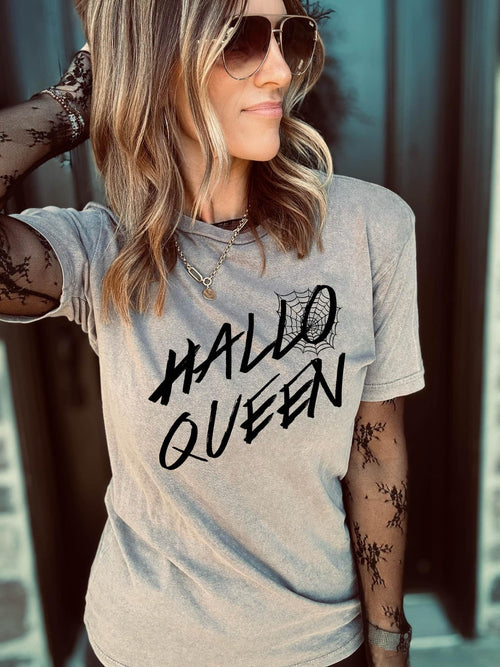 MADE TO ORDER | Graphic Tee Hallo Queen Vintage