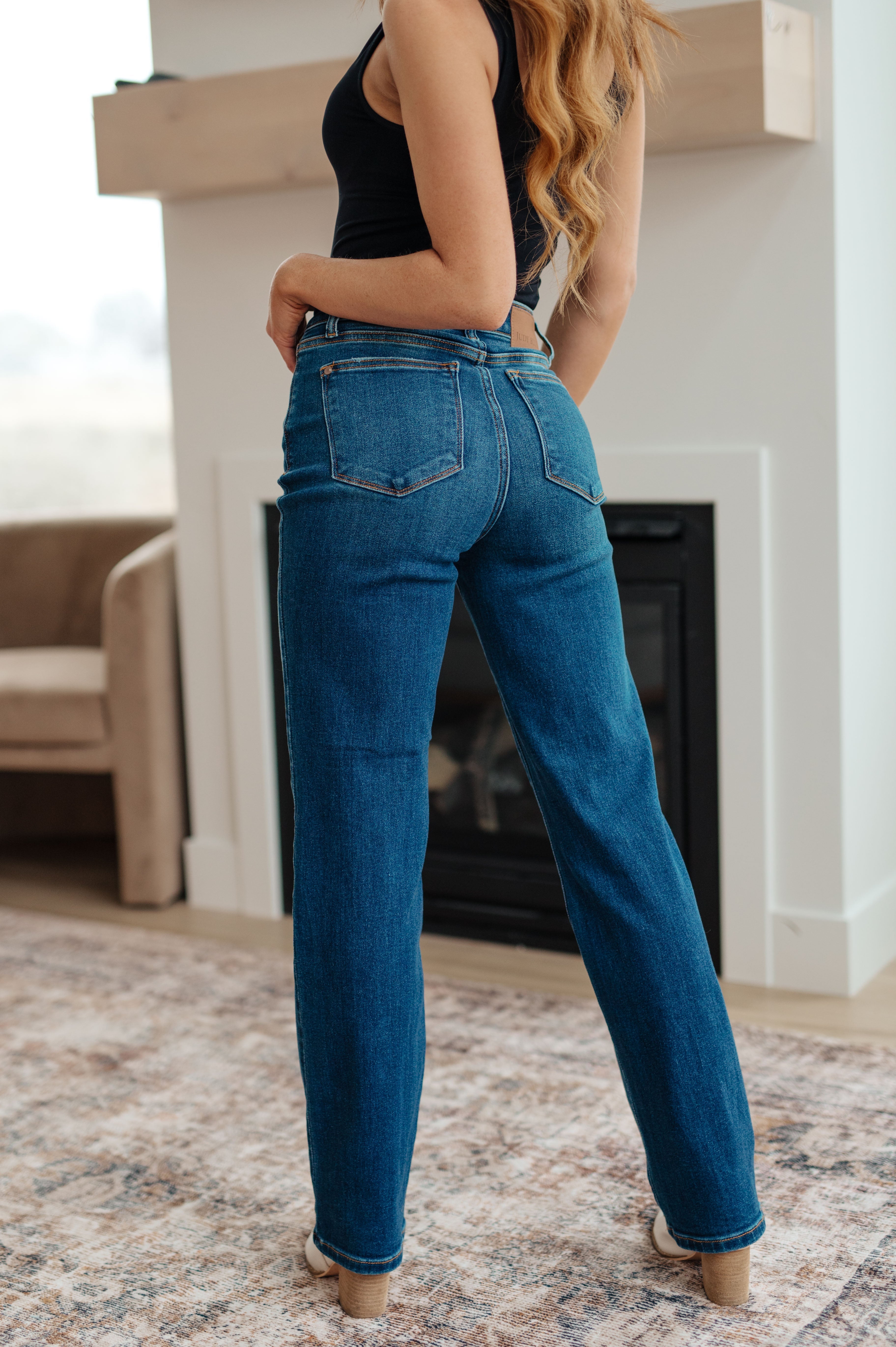 Pippa High Rise Button Fly Straight Jeans - Lola Cerina Boutique
