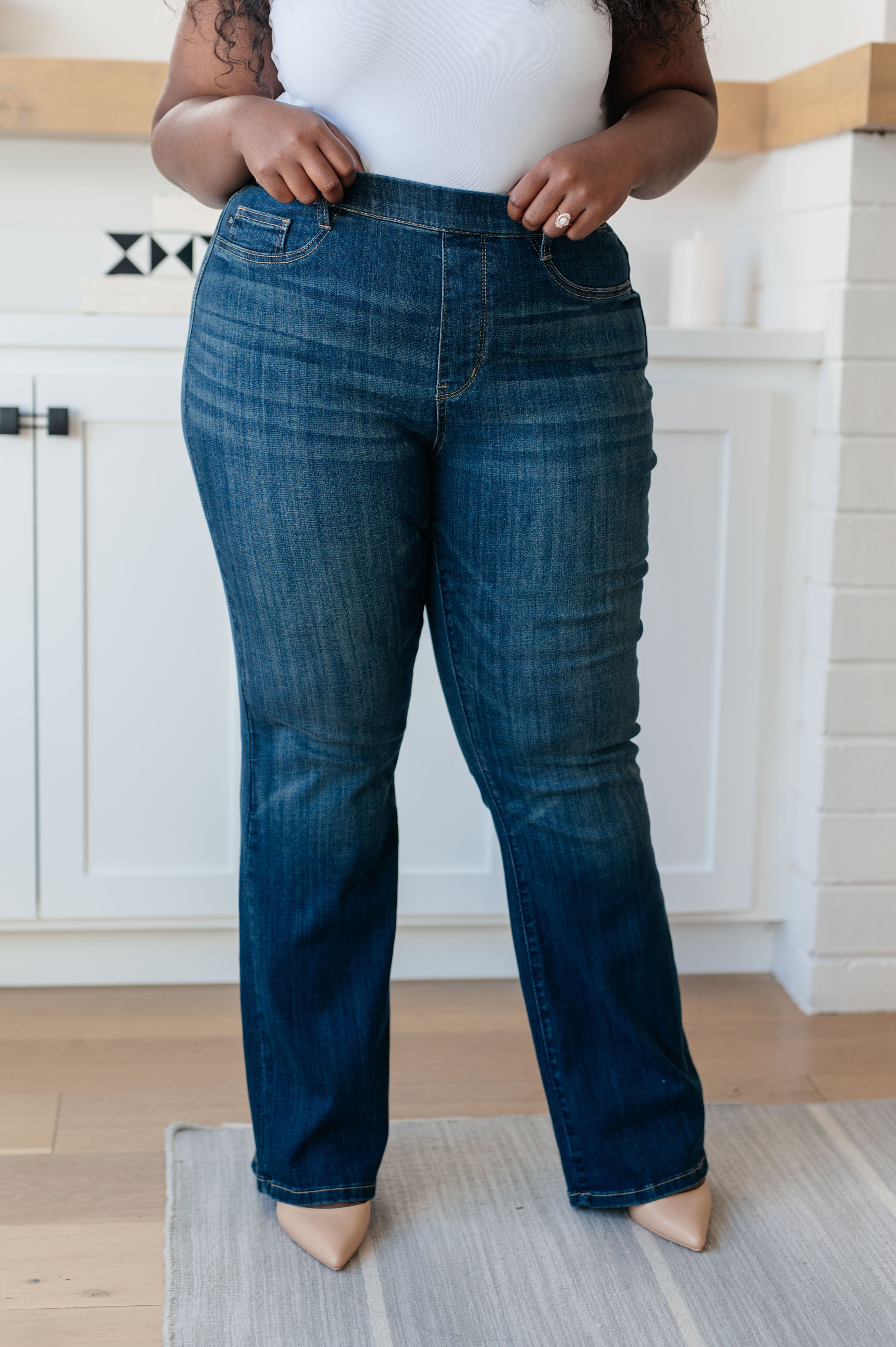 Ricki High Rise Pull On Slim Bootcut Jeans - Lola Cerina Boutique
