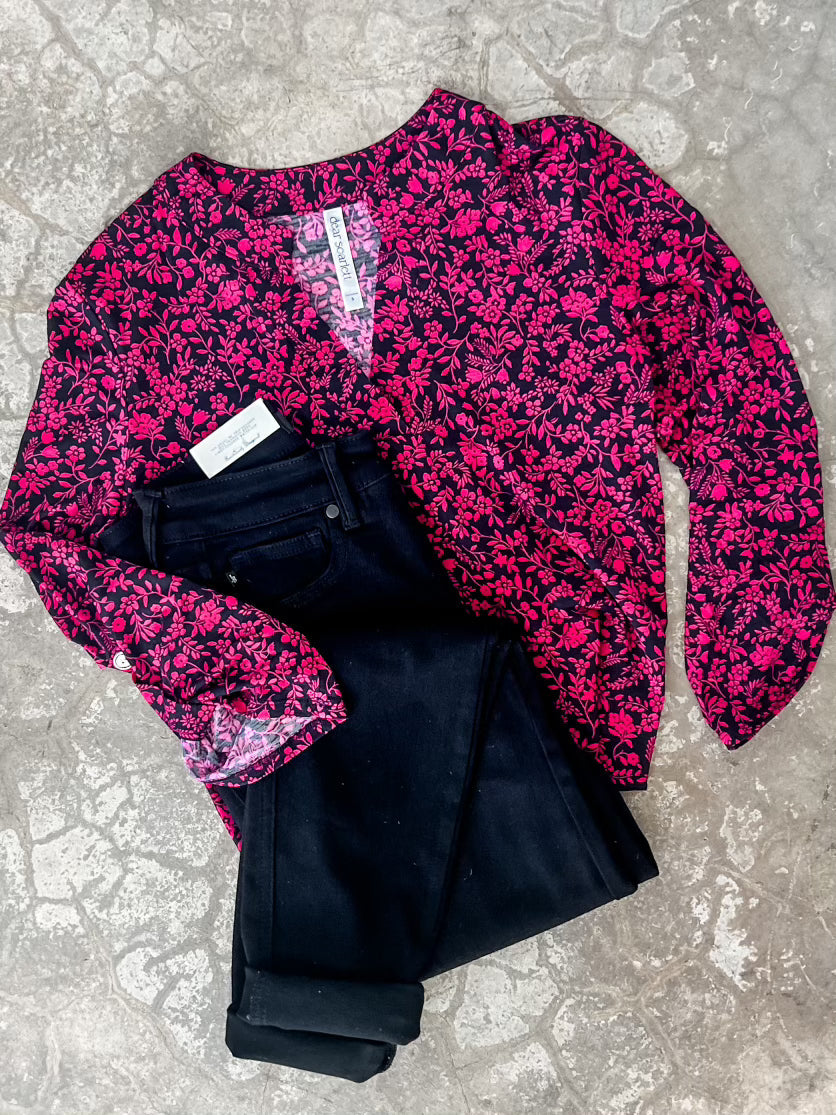 10.25 Gabby Front Top With Button Sleeve Detail In Magenta Florals - Lola Cerina Boutique