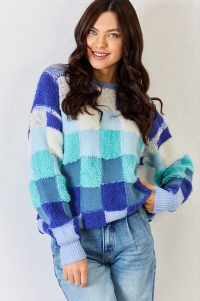 J.NNA Checkered Round Neck Long Sleeve Sweater - Lola Cerina Boutique
