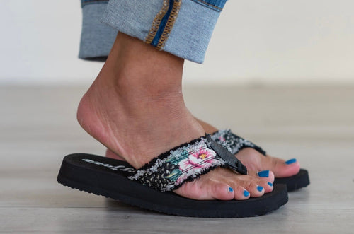Gypsy Jazz Flip Flop Sandal | Floral - Lola Cerina Boutique
